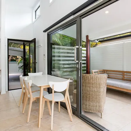 Rest Pet Friendly With Outdoor Bath 3 Mins Walk To Beach Umina Beach Exterior photo